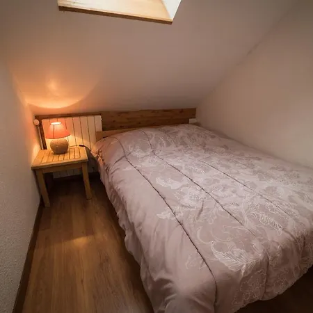 Chalet Les Moineaux Chambres D'Hotes * Jausiers