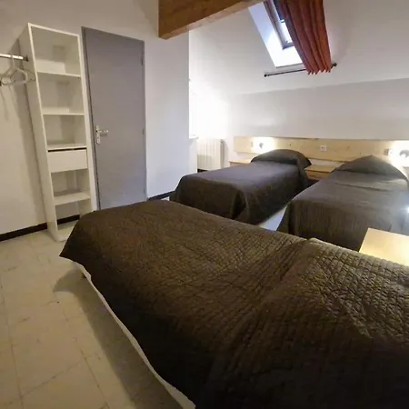 Les Moineaux D'hôtes Apartamento *