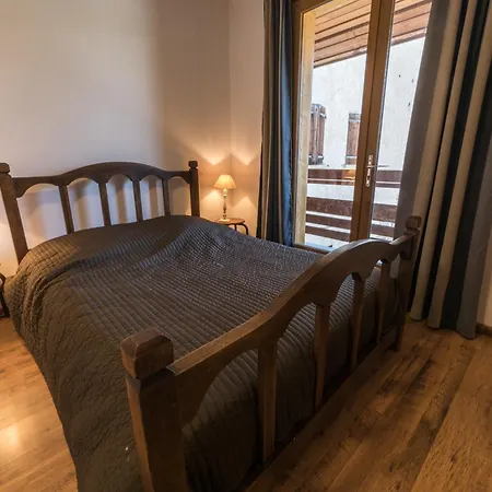 Chalet Les Moineaux Chambres D'Hotes *