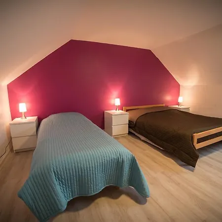 Chalet Les Moineaux Chambres D'Hotes * Jausiers