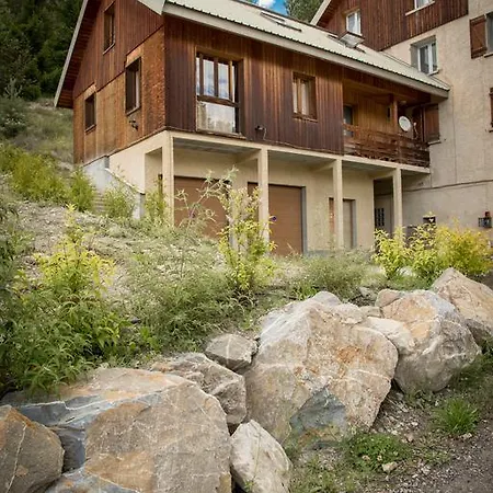 Les Moineaux D'hotes * Jausiers