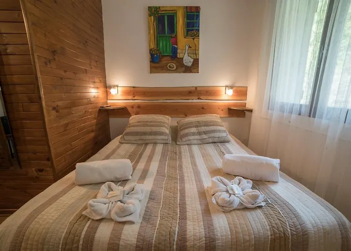 Les Moineaux D'hotes Apartment