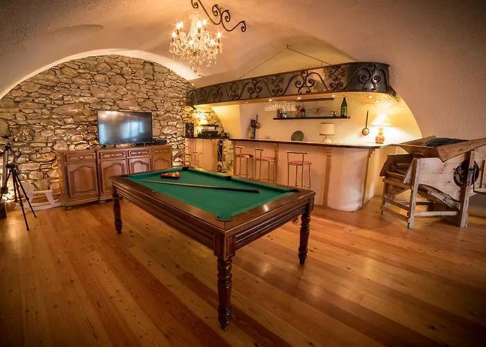 Les Moineaux D'hotes Apartment