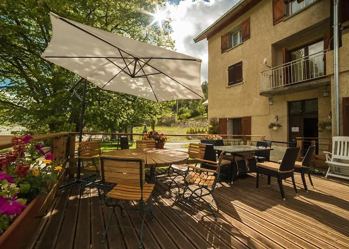 Les Moineaux D'hotes Apartment